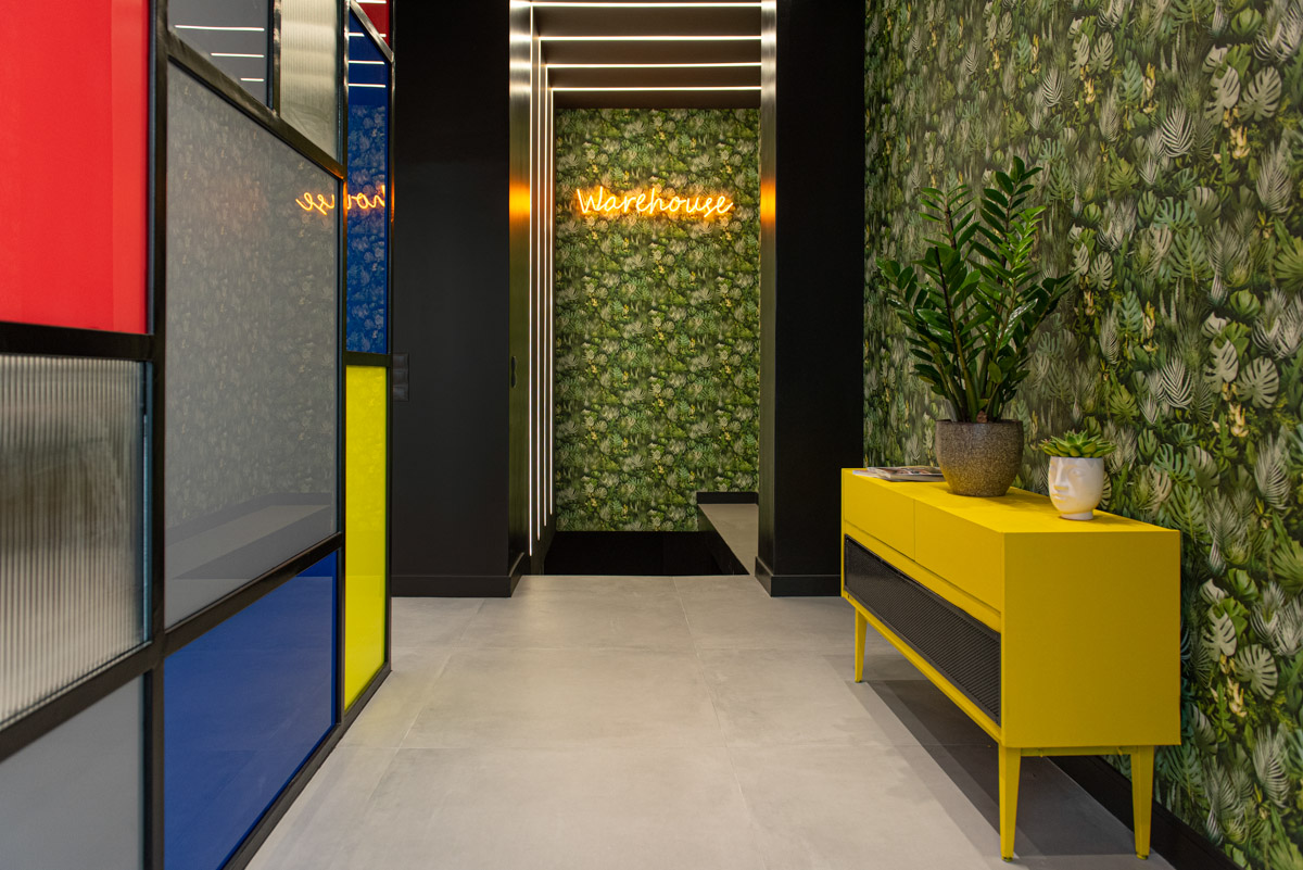 AI Office by POINTBLANC Photography