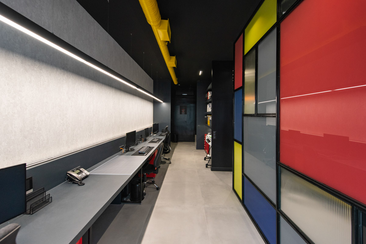 AI Office by POINTBLANC Photography